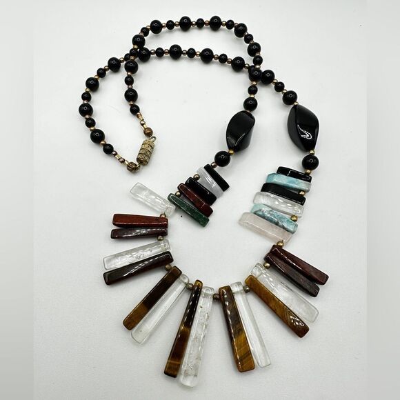 20" VTG multi-gemstone bib-style with brass/antiqued gold tone beads necklace! - Picture 5 of 12